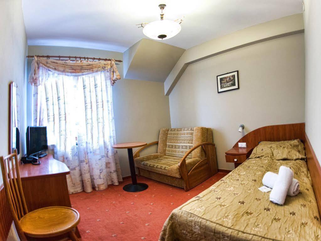 Karczowka 3* Kielce